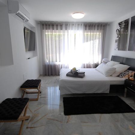 Little Paradise Close To La Sala In Puerto Banus / Quiet Marbella Exterior foto